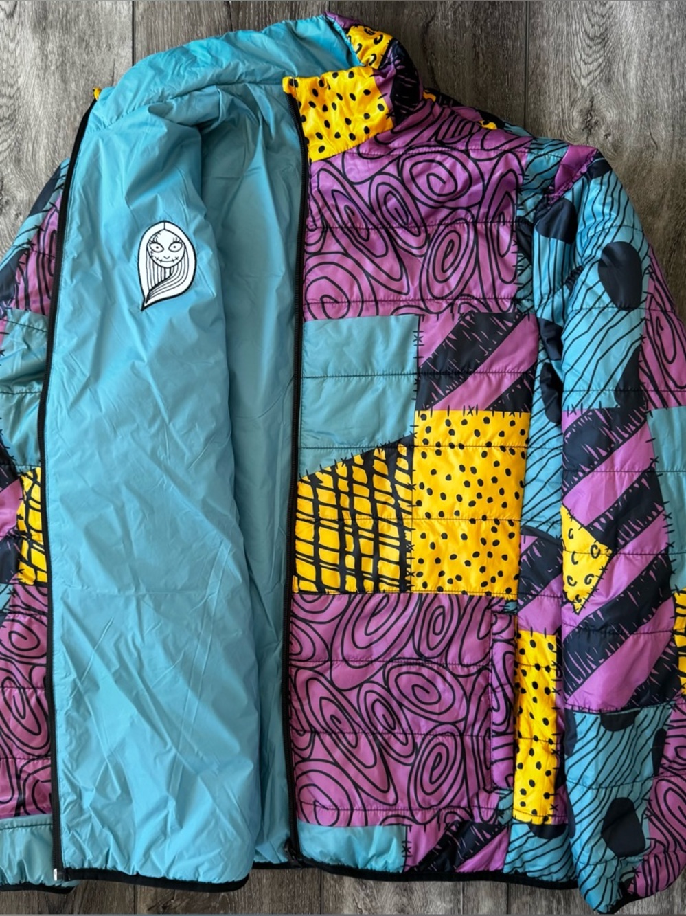 Disney Nightmare Before Christmas Sally Reversible Puffer Jacket Adult SZ LARGE - Picture 2 of 13